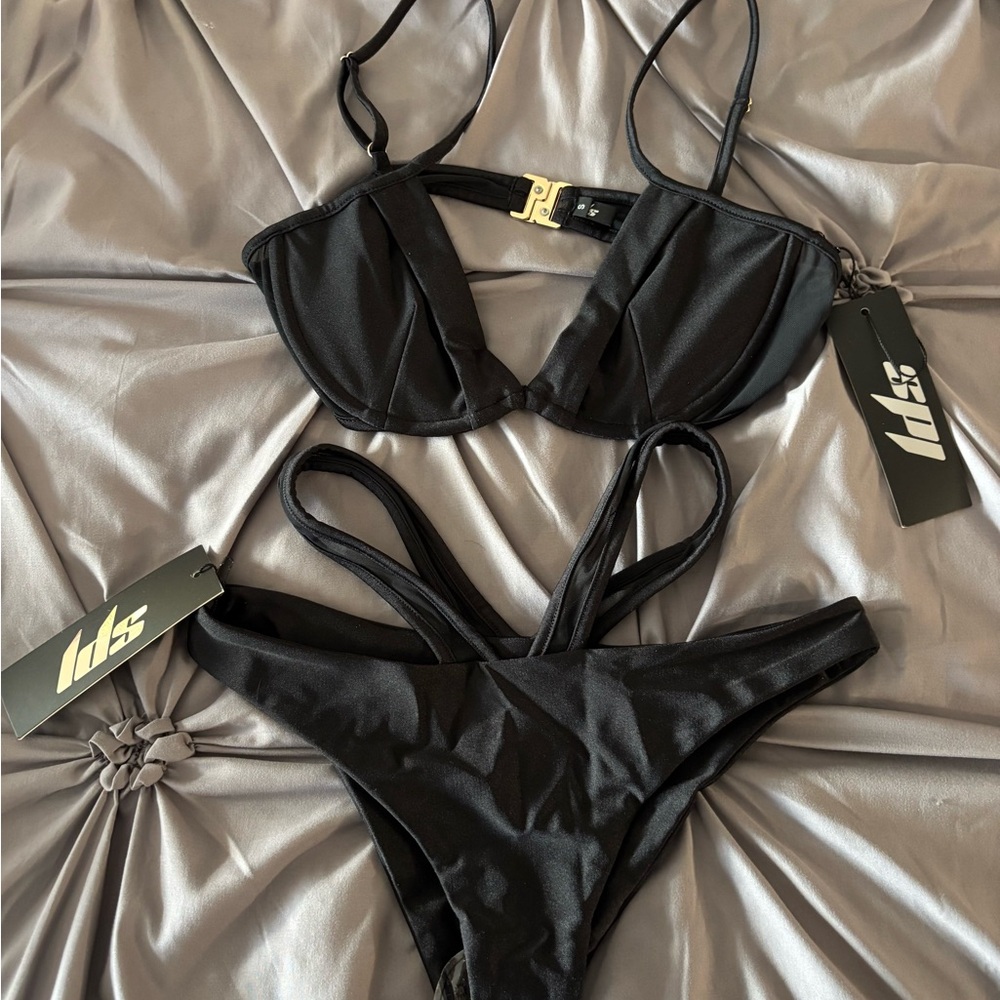Black Women's Swimwear Set